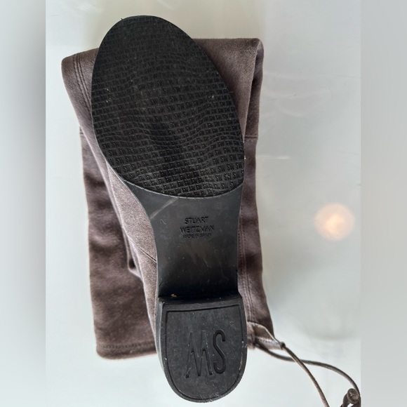 Stuart Weitzman Boots LIKE NEW - Picture 4 of 8